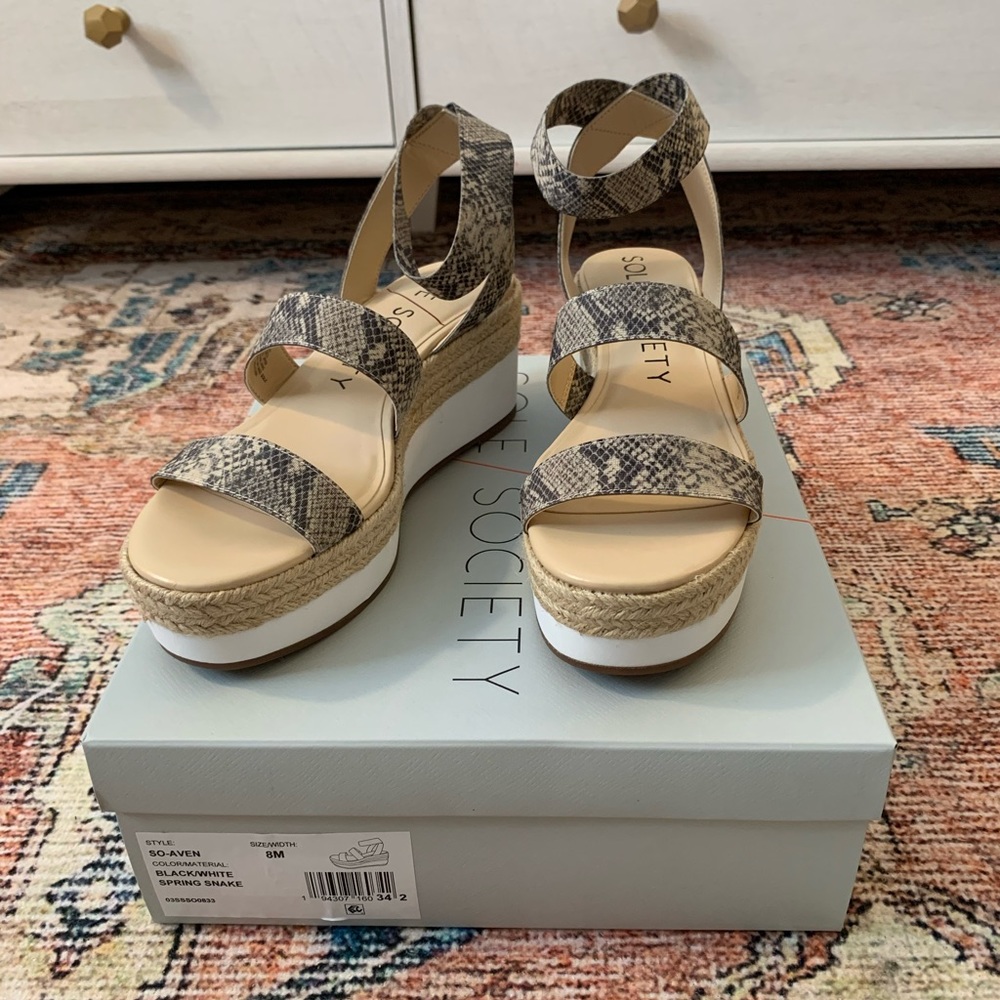 Sole Society Aven Wedge Sandal - Black/White